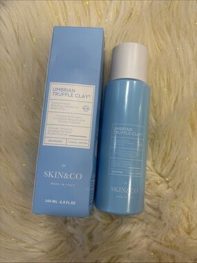 Skin Umbrian Truffle Clay Toning Potion - Light Blue
